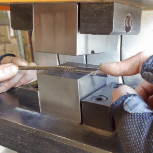 DECK RAILING : PROFESSIONAL SWAGING SERVICE