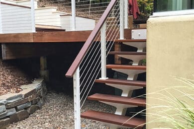 White Aluminum Posts Binghamton, NY 13903 (1)