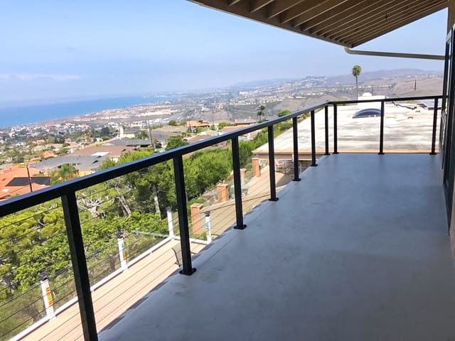 Railing Systems Designed for Coastal and Poolside Environments: Marine ...