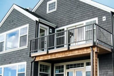 Bronze Aluminum Picket Railing – Beaverton, OR