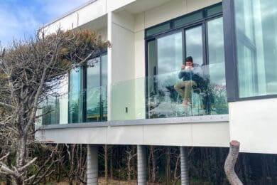 Structural Glass Railing – Cloverdale, OR