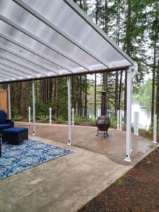 White Frameless Glass Railing – Grapeview, WA