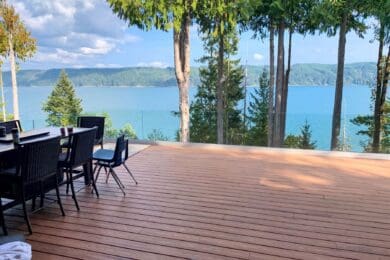Structural Glass Railing – Hoodsport, WA