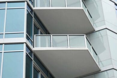 White Solid Glass Railing – Los Angeles, CA