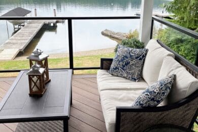 Black Solid Glass Deck Railing – Mount Vernon, WA