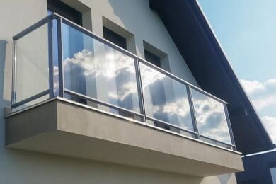 Easy Aluminum Glass Railing System – Tychy, Poland